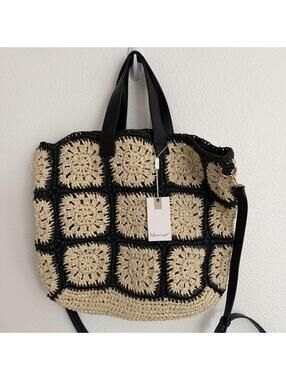 NWT Moda Luxe Chicness Crochet Black and Natural Tote Boho Festival Beach